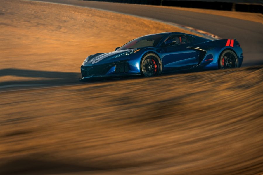 Chevrolet Introduces 2027 Corvette Grand Sport at Sebring