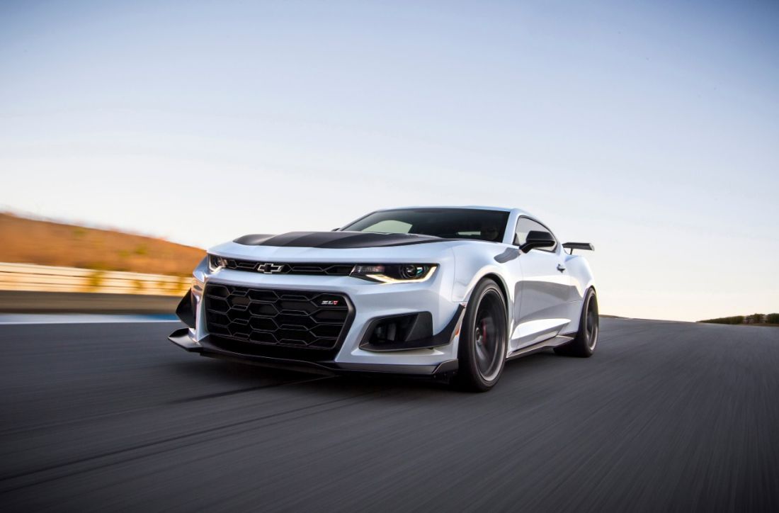 2019 Camaro ZL1 1LE Faster and More Accessible Than Ever